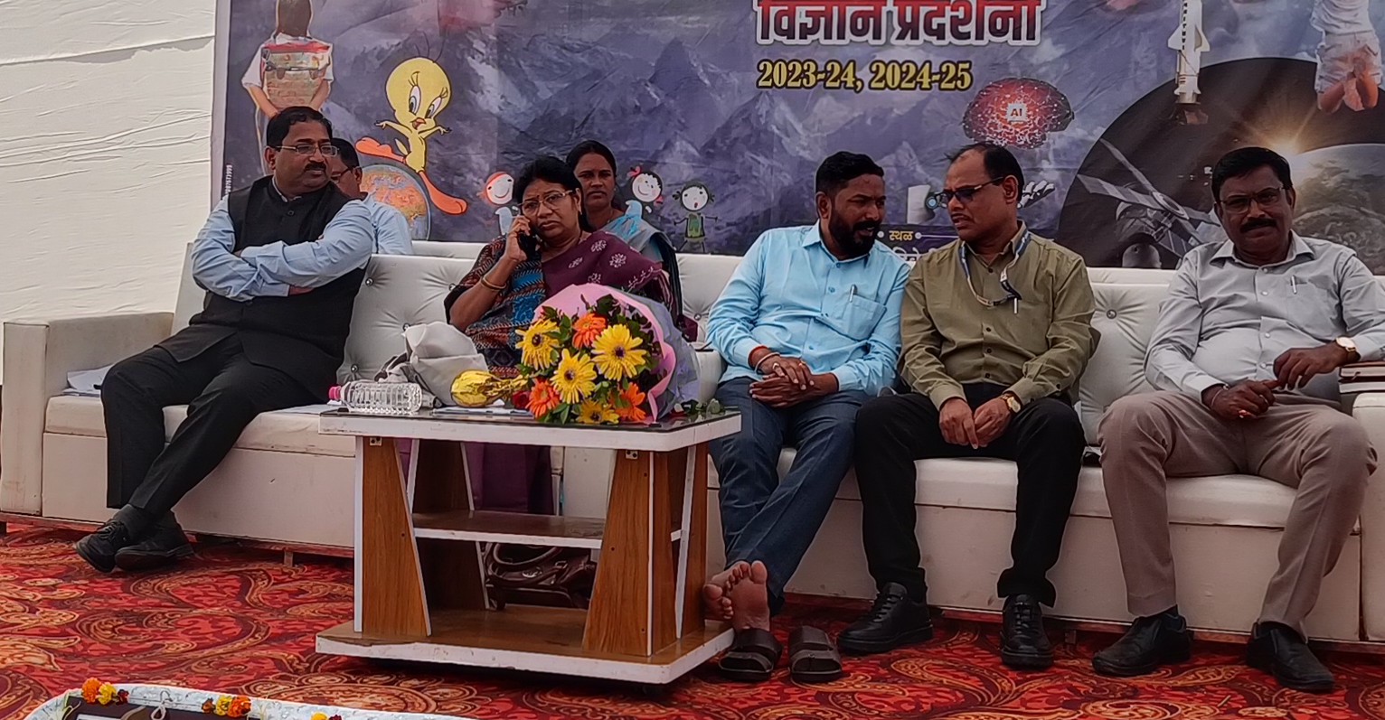 जिल्ह्यातील शाळांमध्ये शैक्षणिक गुणवत्ता वाढीसाठी प्रयत्न करावे. शिक्षण उपसंचालक डॉ. माधुरी सावरकर यांचे आवाहन, शैक्षणिक गुणवत्ता वाढ व मार्गदर्शन सभा